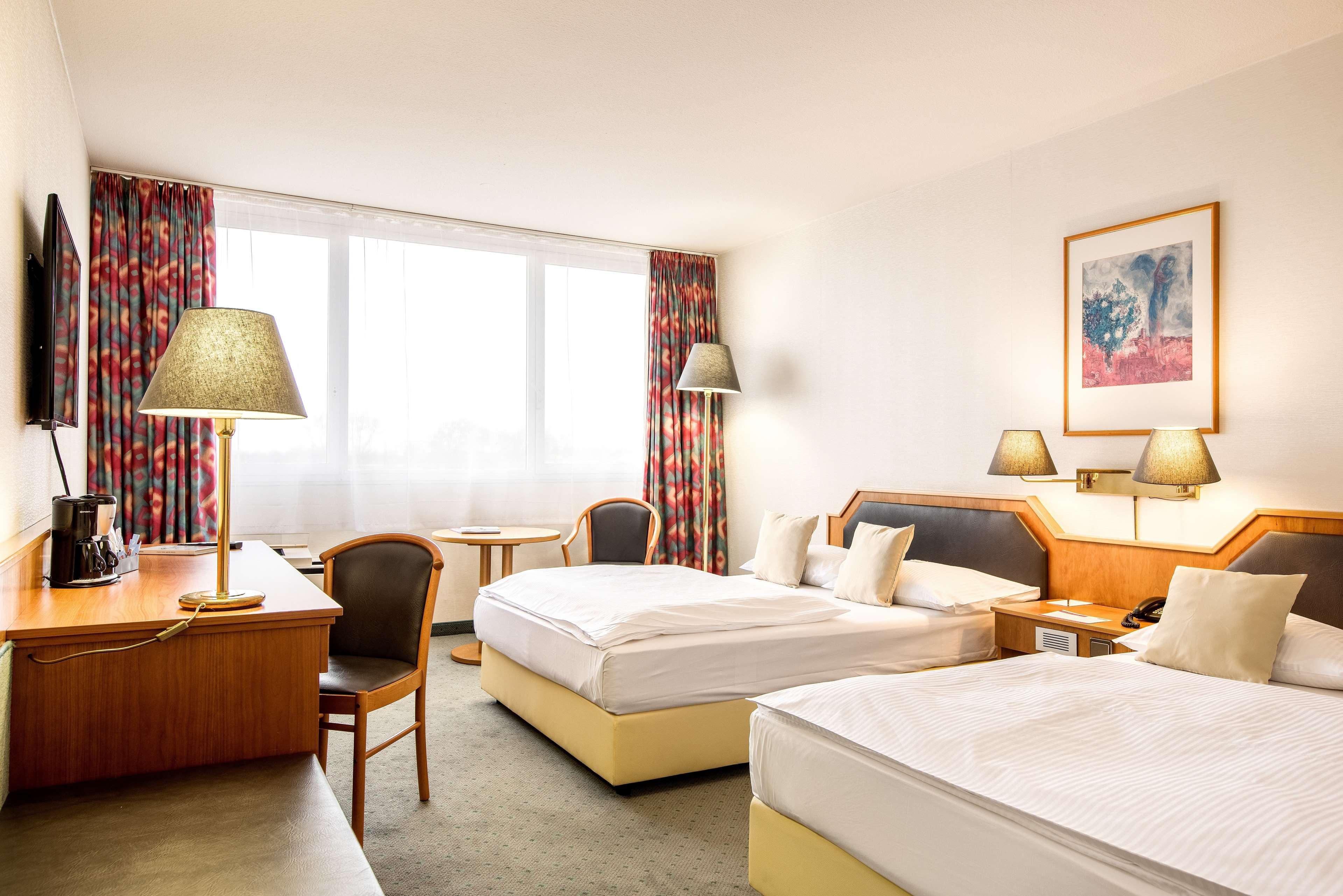 Leoso Hotel Ludwigshafen Kültér fotó