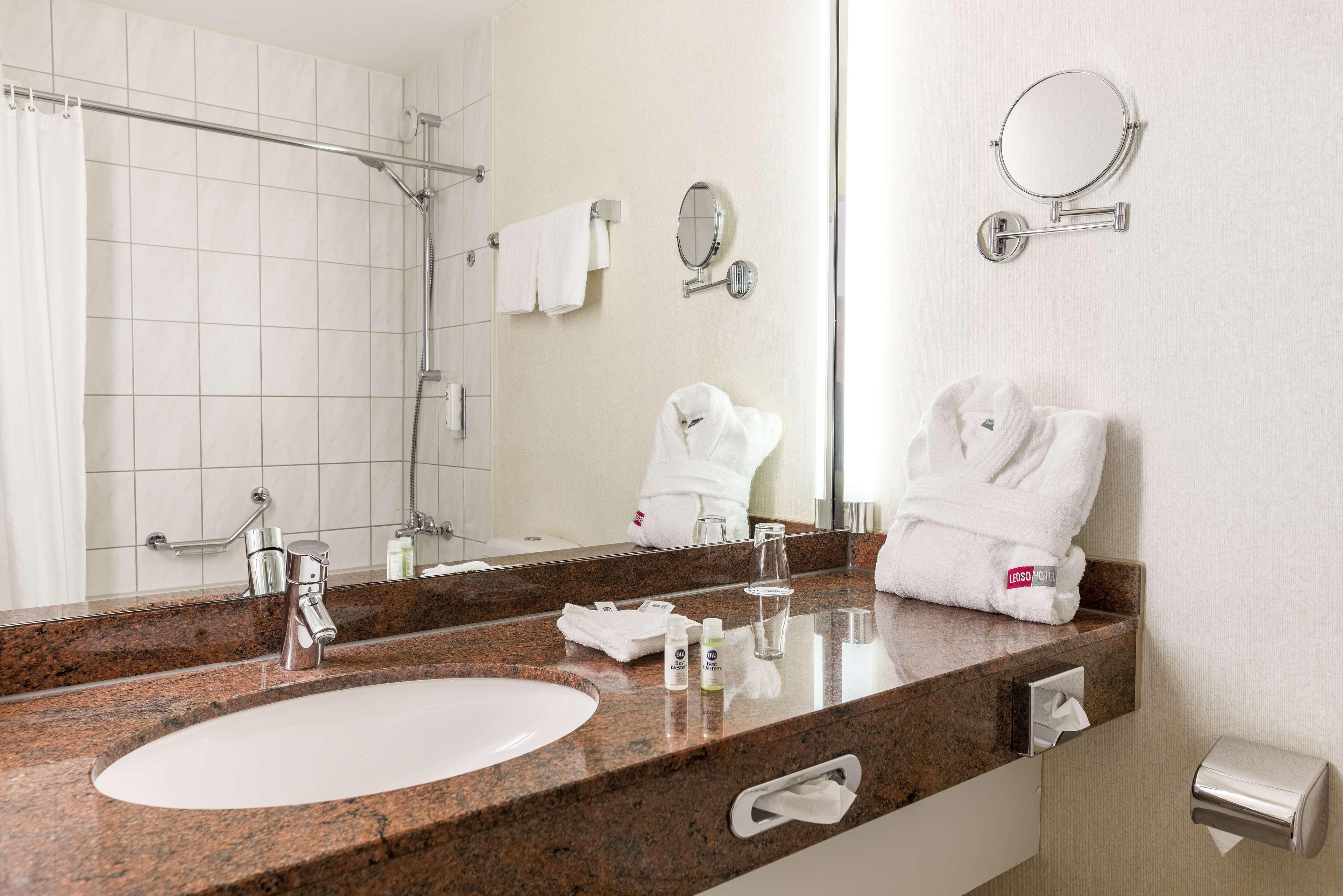 Leoso Hotel Ludwigshafen Kültér fotó