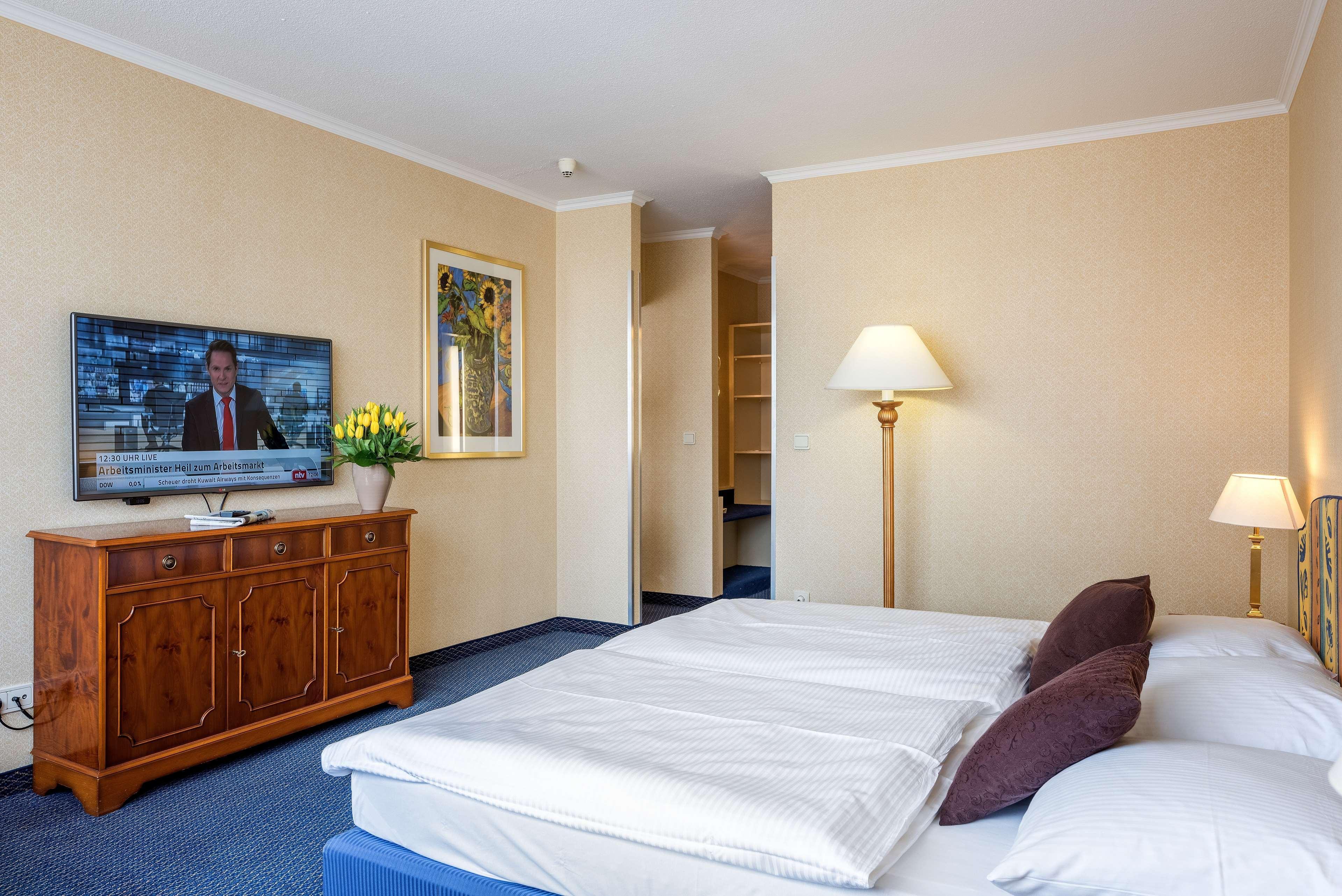Leoso Hotel Ludwigshafen Kültér fotó