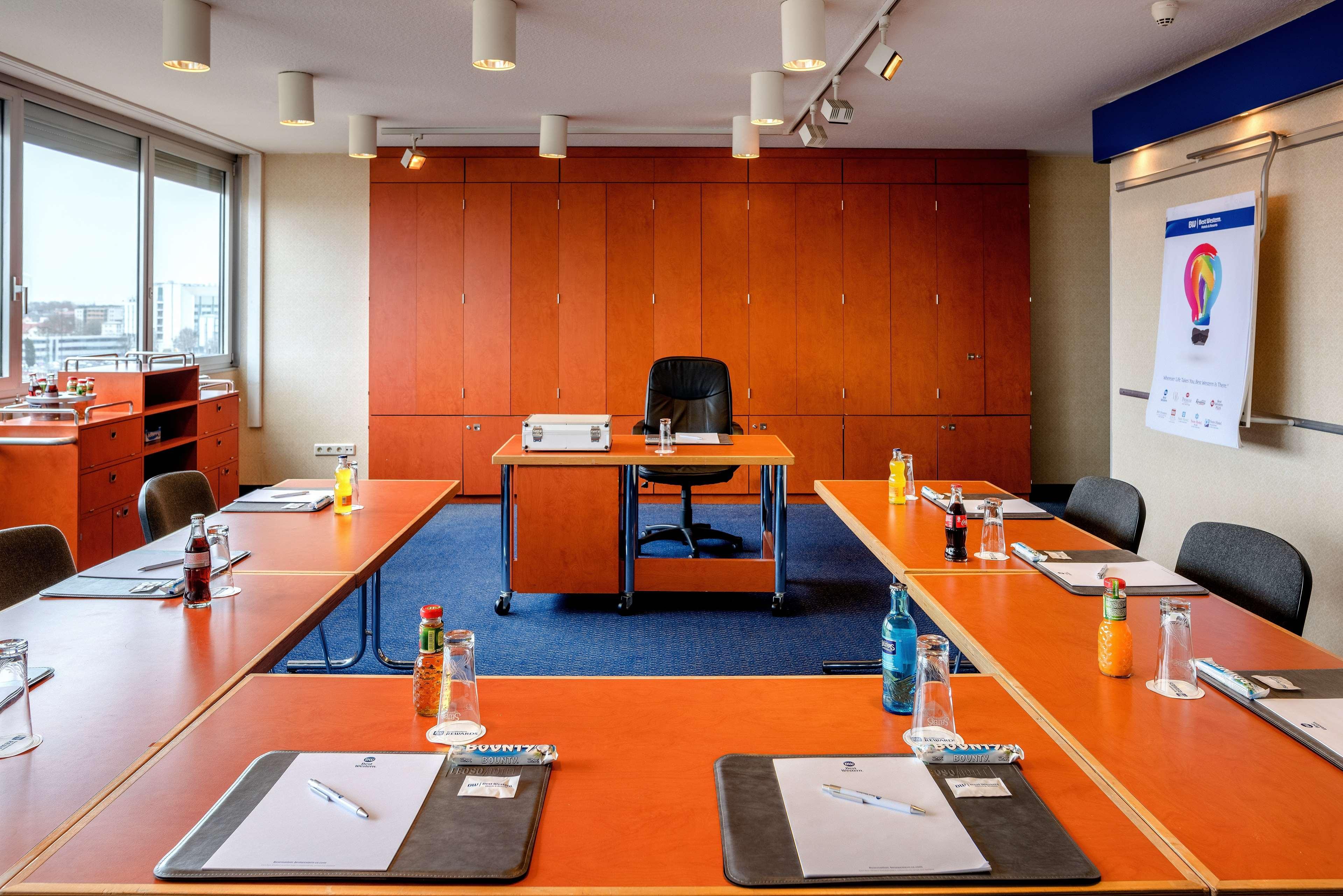 Leoso Hotel Ludwigshafen Kültér fotó