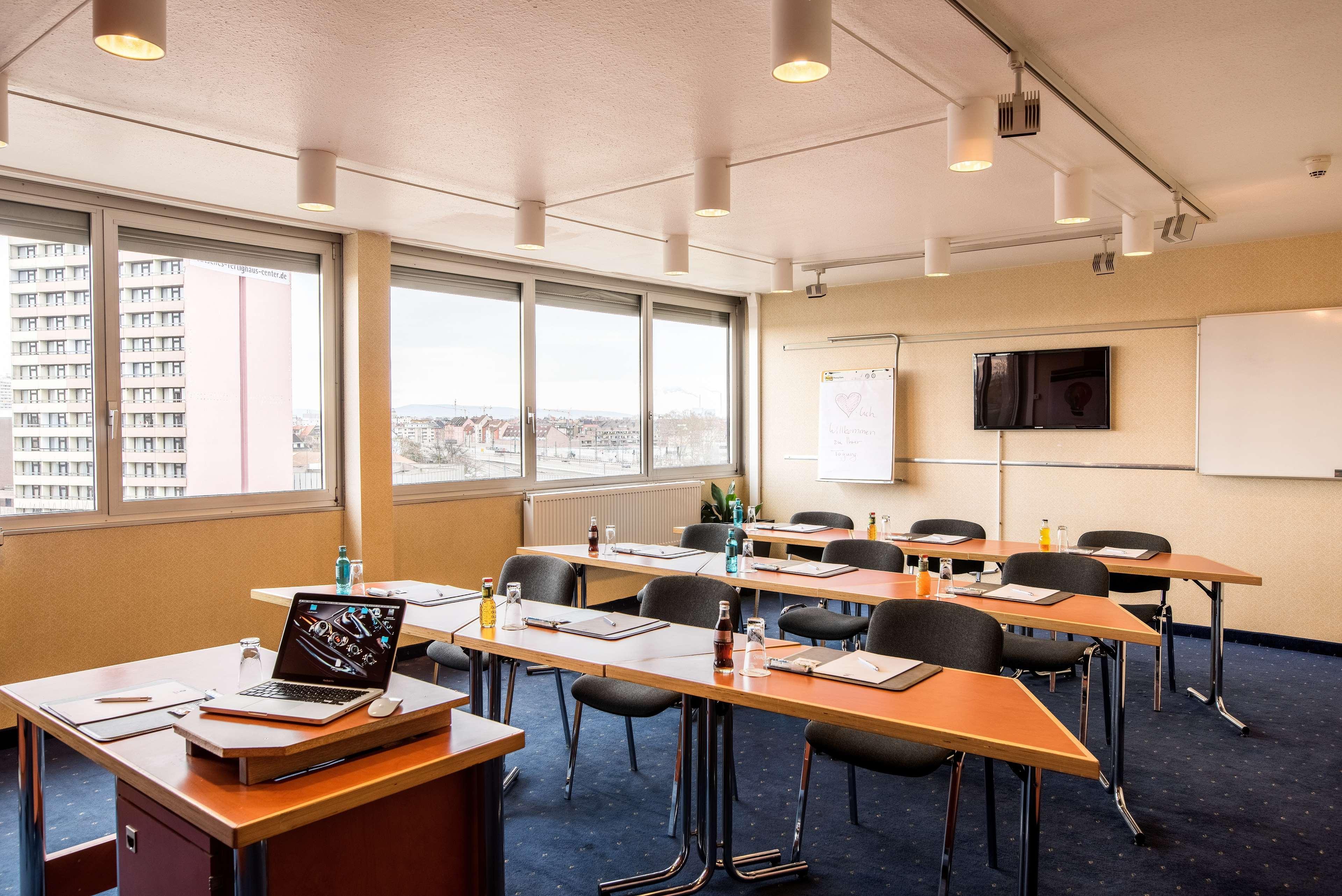 Leoso Hotel Ludwigshafen Kültér fotó